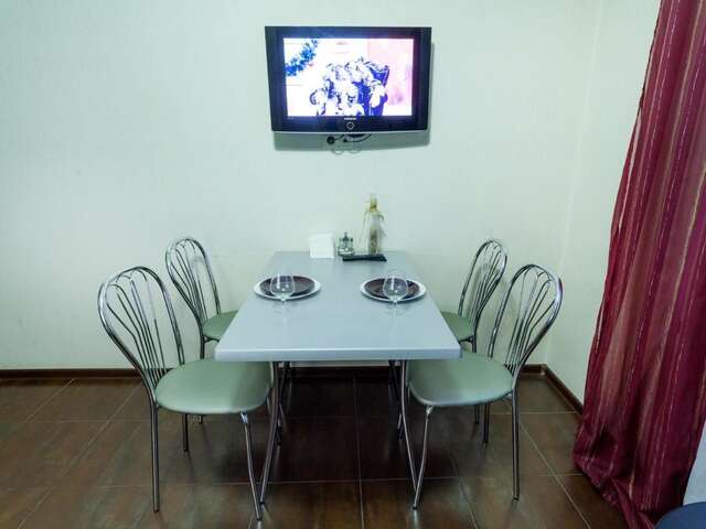 Апартаменты 2bedroom in most center Минск-18